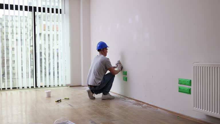 Best Mold Odor Removal Services  in Palm Beach, FL